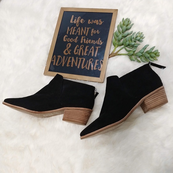 Dolce Vita Shoes - Dv8 by Dolce Vita Black Suede Booties 9